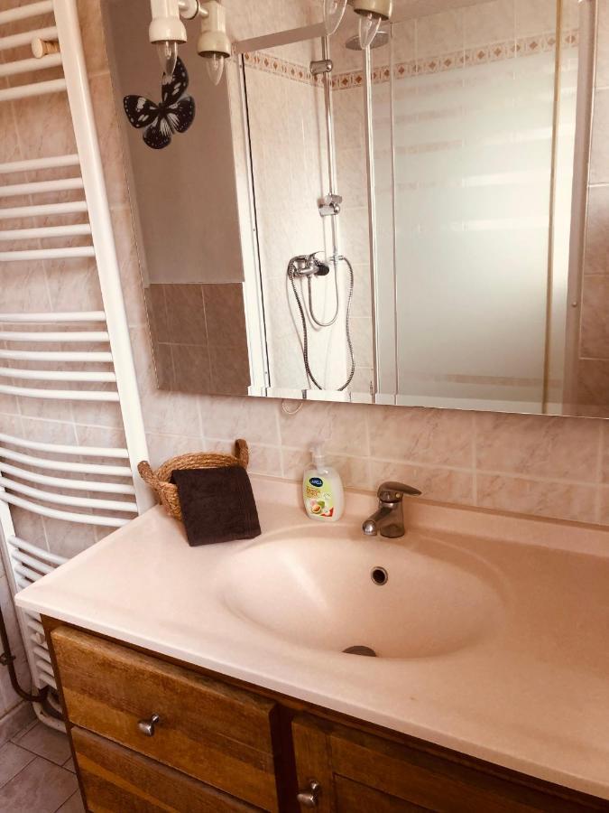 Spacieux Et Elegant Appartement Idealement Situe. Chamouilley Dış mekan fotoğraf